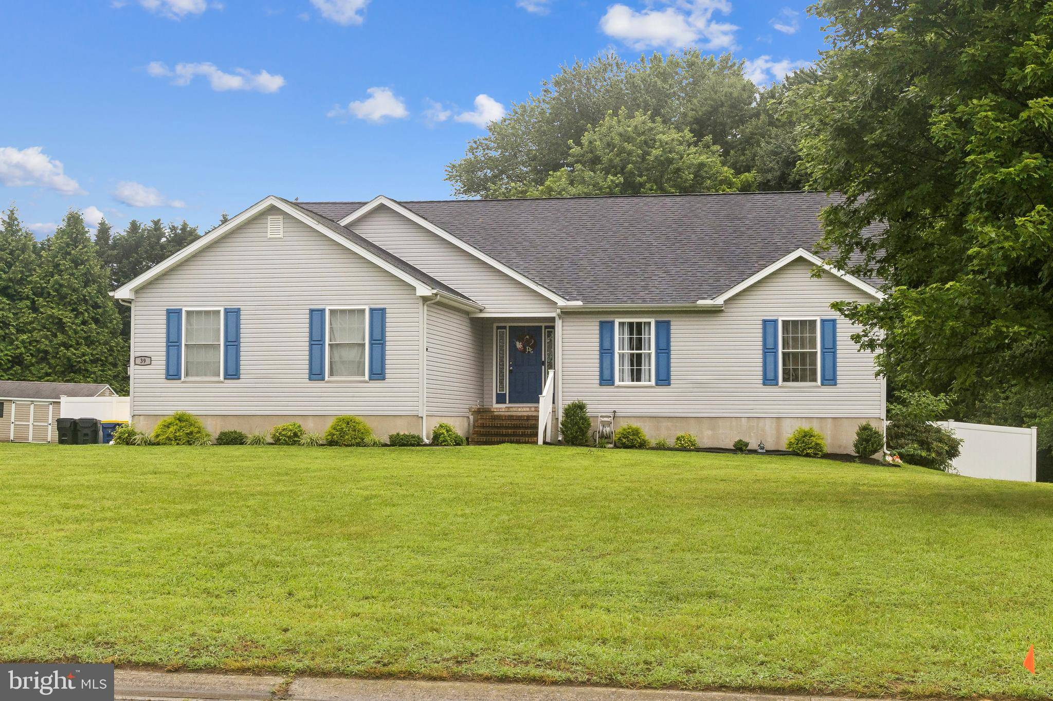 39 HARDWOOD DR, Dover, DE 19904
