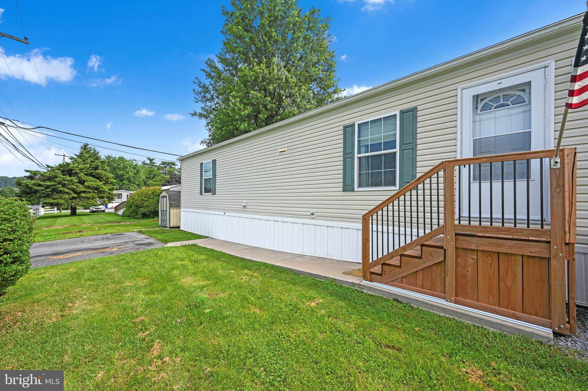 Ephrata, PA 17522,90 WILLOW DR
