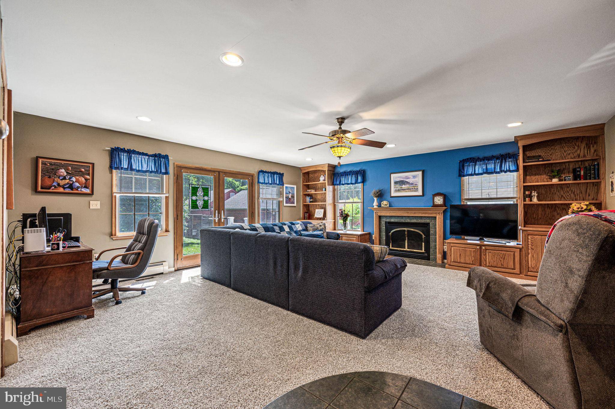 Hatboro, PA 19040,109 LOLLER RD