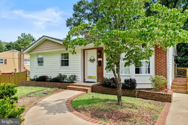 4507 TIPTON LN, Alexandria, VA 22310