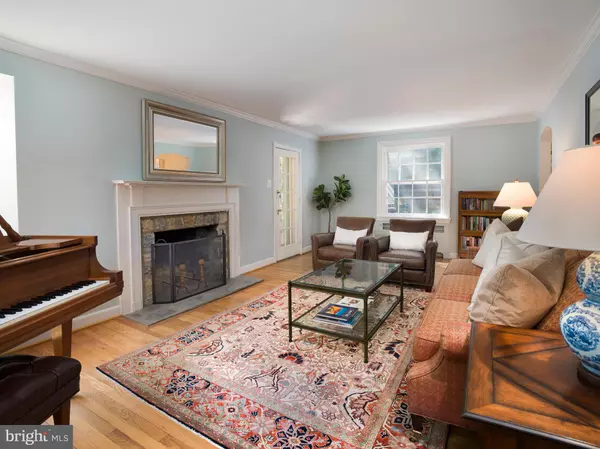 Bala Cynwyd, PA 19004,138 ROLLING RD