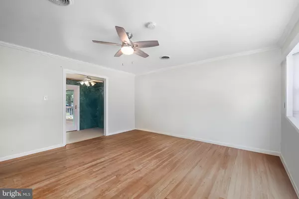 Woodbridge, VA 22193,15114 CALEXICO LN