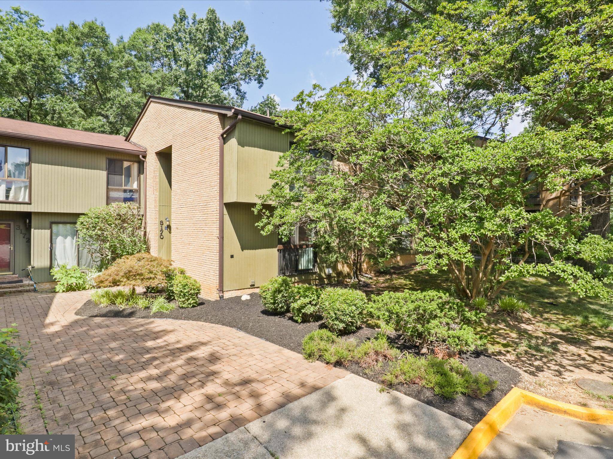 Fairfax, VA 22031,3170 COLCHESTER BROOK LN