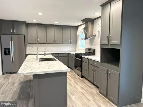 Fredericksburg, PA 17026,20 ORCHARD ST