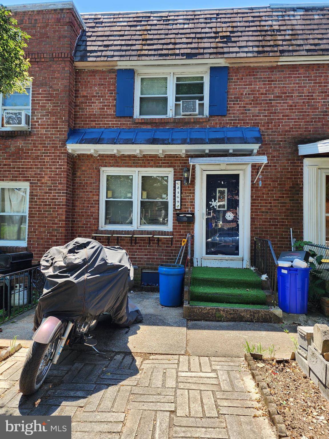 2469 ADRIAN ST, Harrisburg, PA 17104