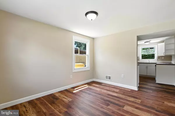 Odenton, MD 21113,1307 FARRARA DR