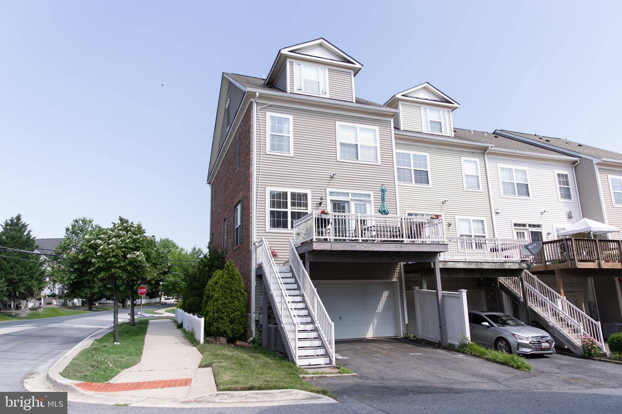 Clarksburg, MD 20871,23646 OVERLOOK PARK DR