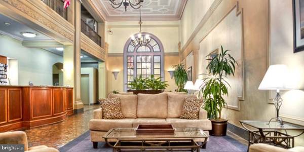 Philadelphia, PA 19104,3900 CHESTNUT ST #1B-704