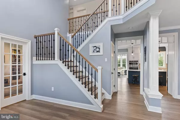 Mechanicsburg, PA 17055,2058 N AUTUMN CHASE DR