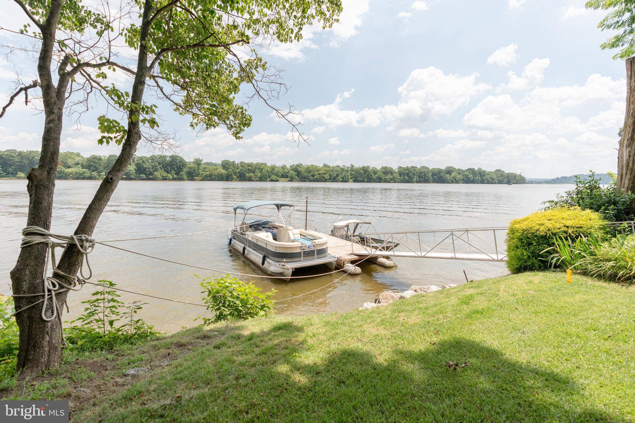 Middletown, PA 17057,57 BEECH ISLAND