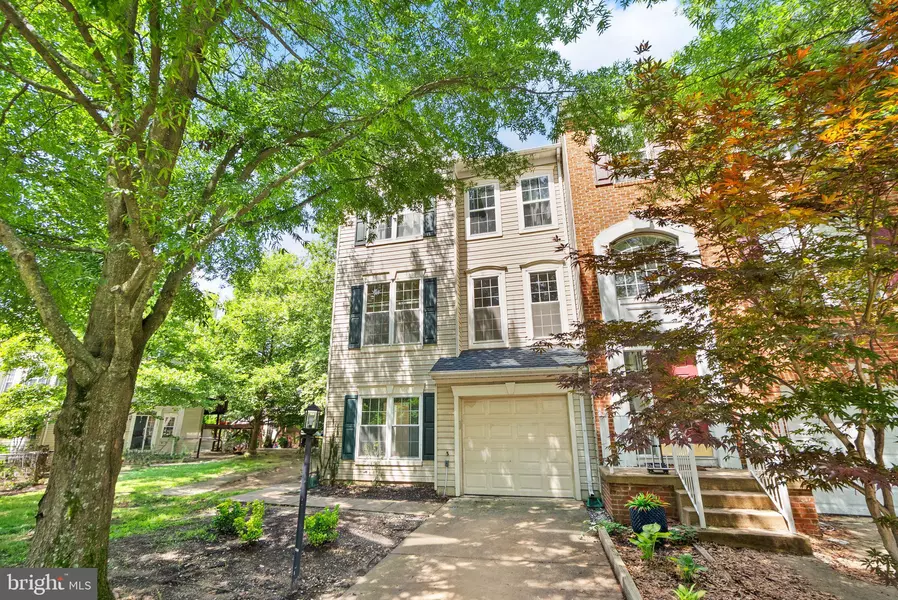 21659 FRAME SQ, Broadlands, VA 20148