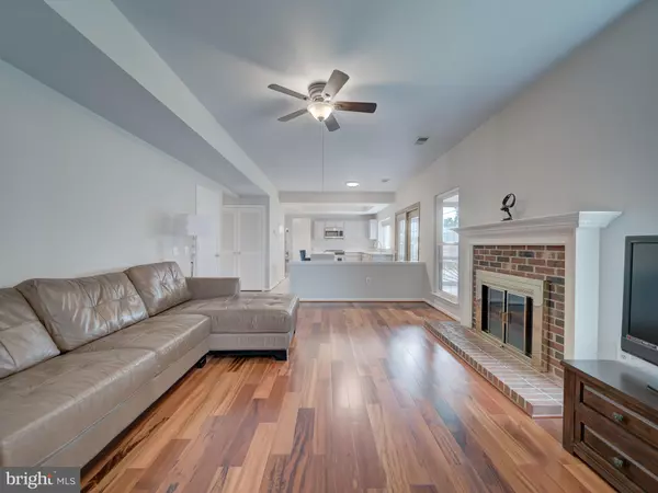 Alexandria, VA 22306,7010 GREEN SPRING LN