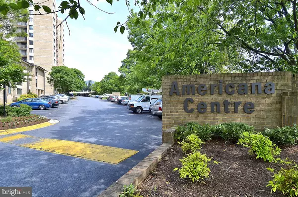 Rockville, MD 20850,118 MONROE ST #211