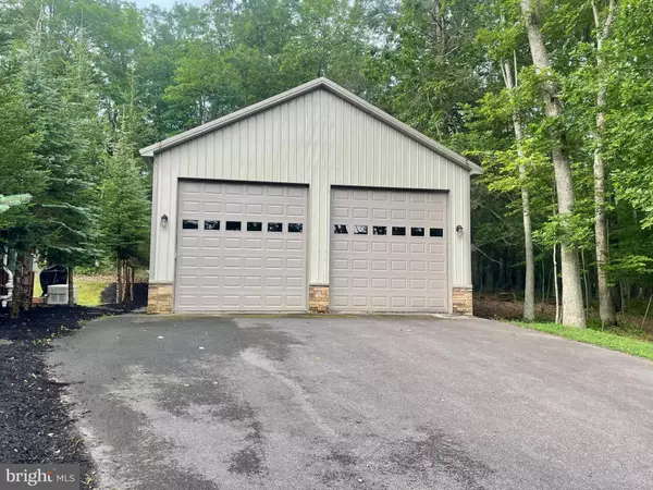 Oakland, MD 21550,873 PARADISE HEIGHTS