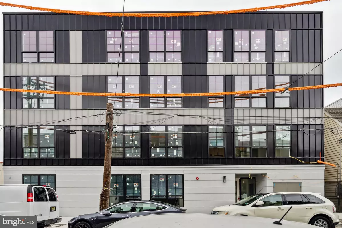 Philadelphia, PA 19125,1112-16 E BERKS ST #408