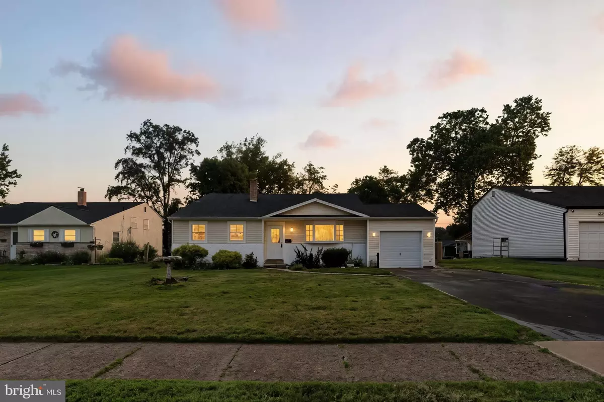 Warminster, PA 18974,262 BARBARA LN