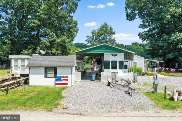 BLOCK 1 LOT 27 BOO BOO BLVD, Falling Waters, WV 25419