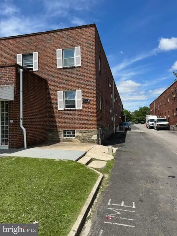 Philadelphia, PA 19111,6904 RISING SUN AVE