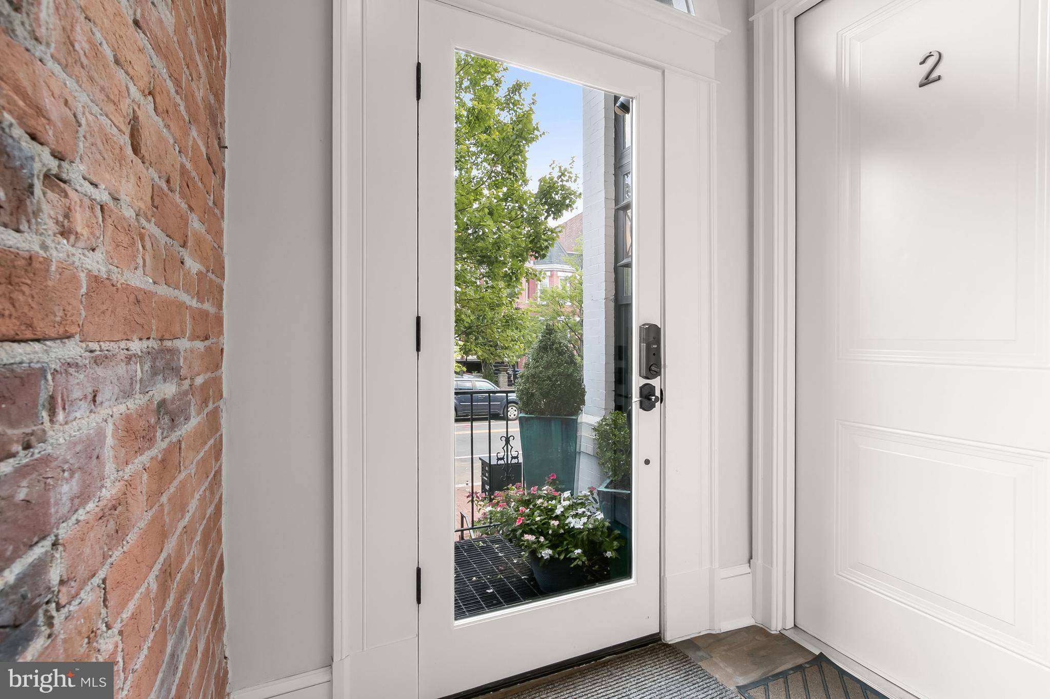 Washington, DC 20001,408 M ST NW #3