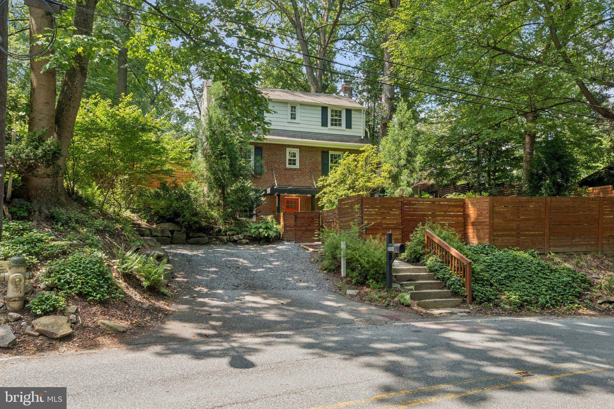 2908 NEWCASTLE AVE, Silver Spring, MD 20910