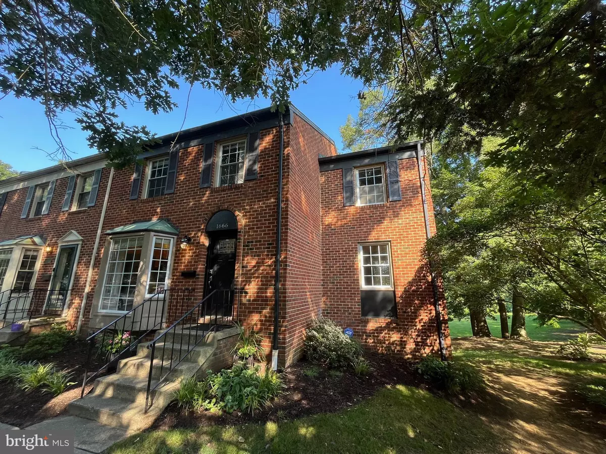 Crofton, MD 21114,1666 ALBERMARLE DR