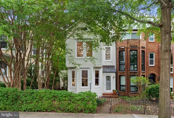 Washington, DC 20007,2429 TUNLAW RD NW
