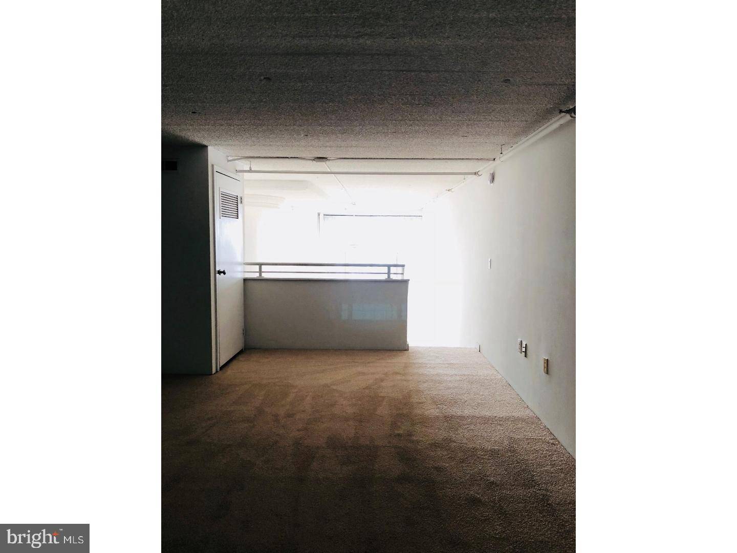 Philadelphia, PA 19103,2300 WALNUT ST #1B-619