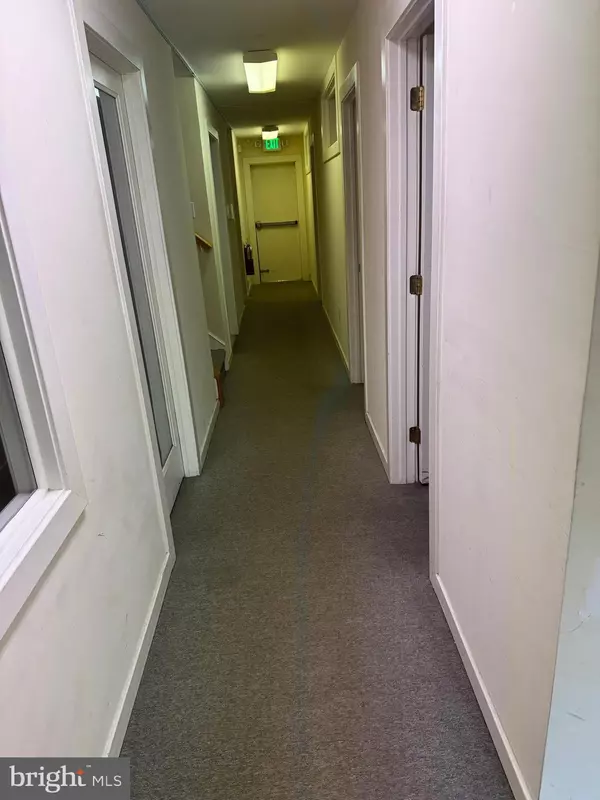 Wilmington, DE 19808,5181 W WOODMILL DR #A004