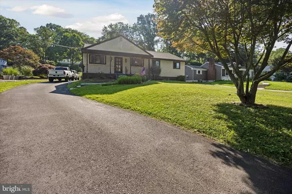 Havertown, PA 19083,647 GLENDALE RD