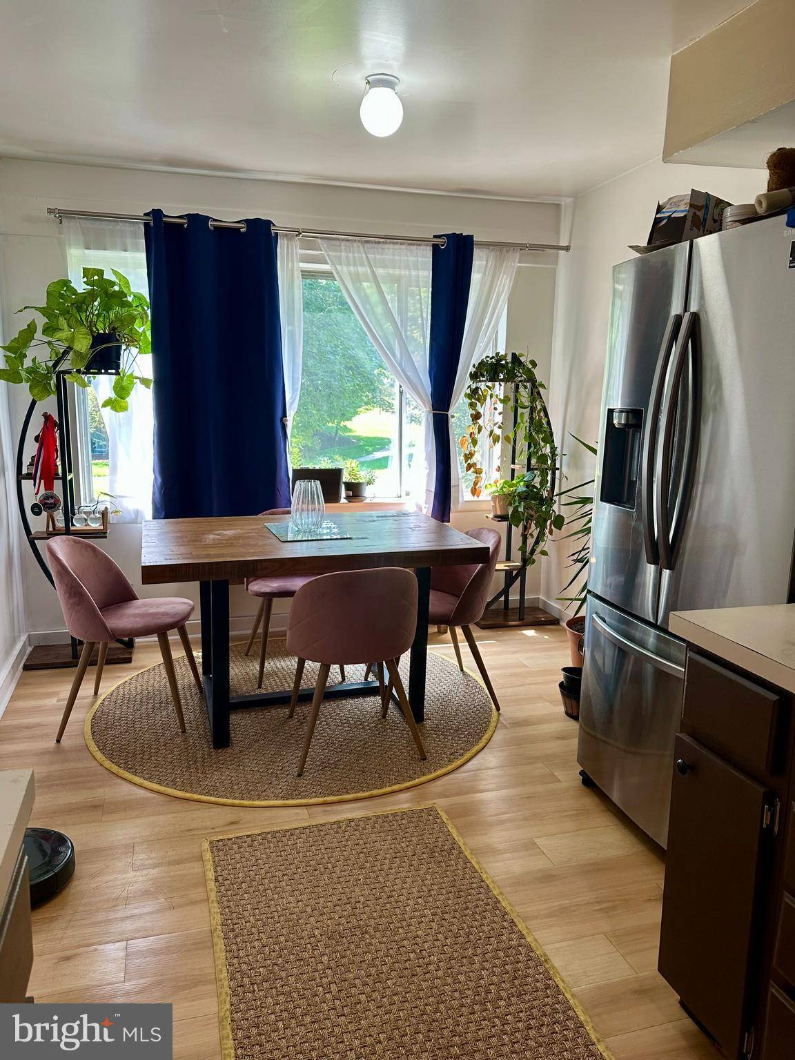 Gaithersburg, MD 20877,426 GIRARD ST #164