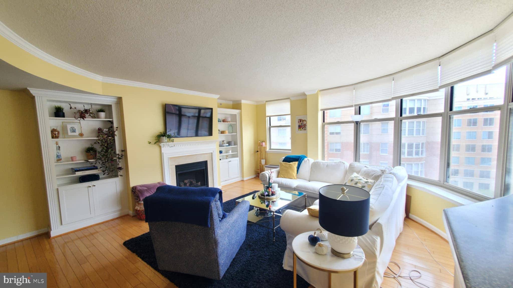 Arlington, VA 22203,3835 9TH ST N #901E