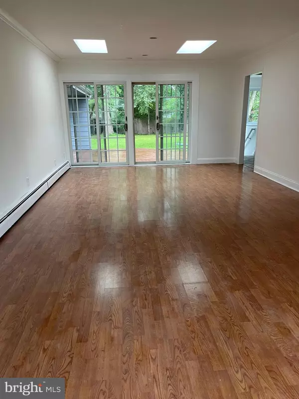 Princeton, NJ 08540,433 WALNUT LN
