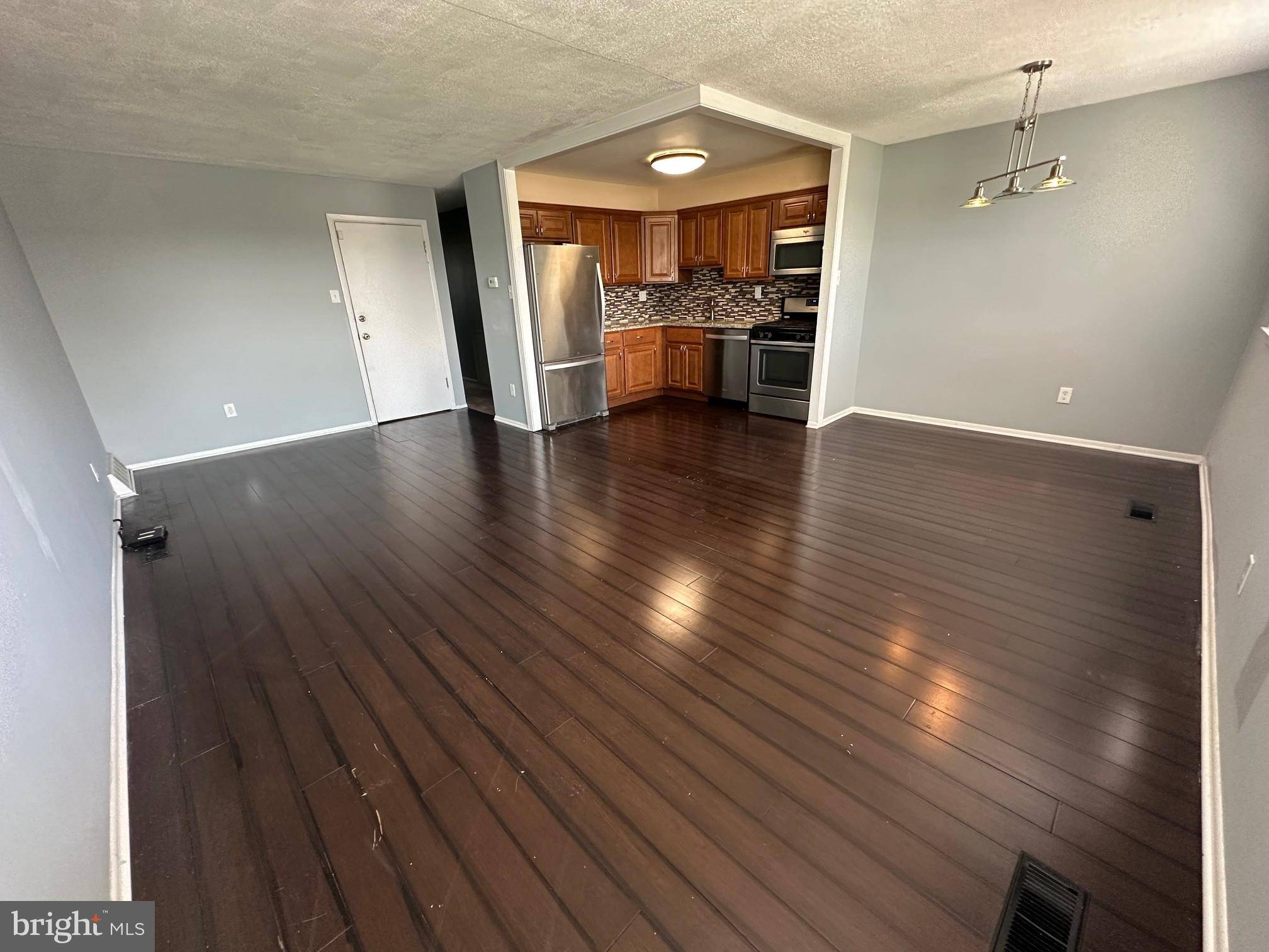 Philadelphia, PA 19115,9223 ALTON ST #2ND FL