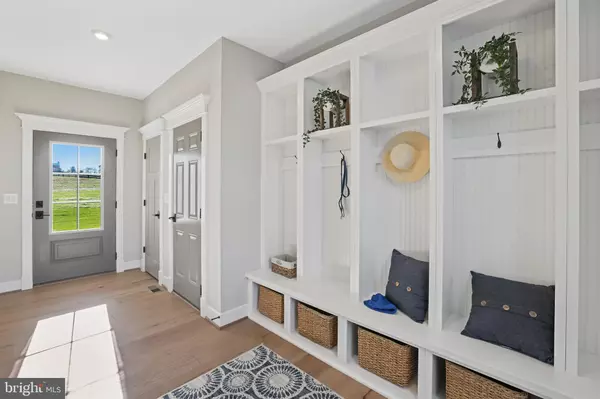 Hamilton, VA 20158,17628 BATES DRIVE