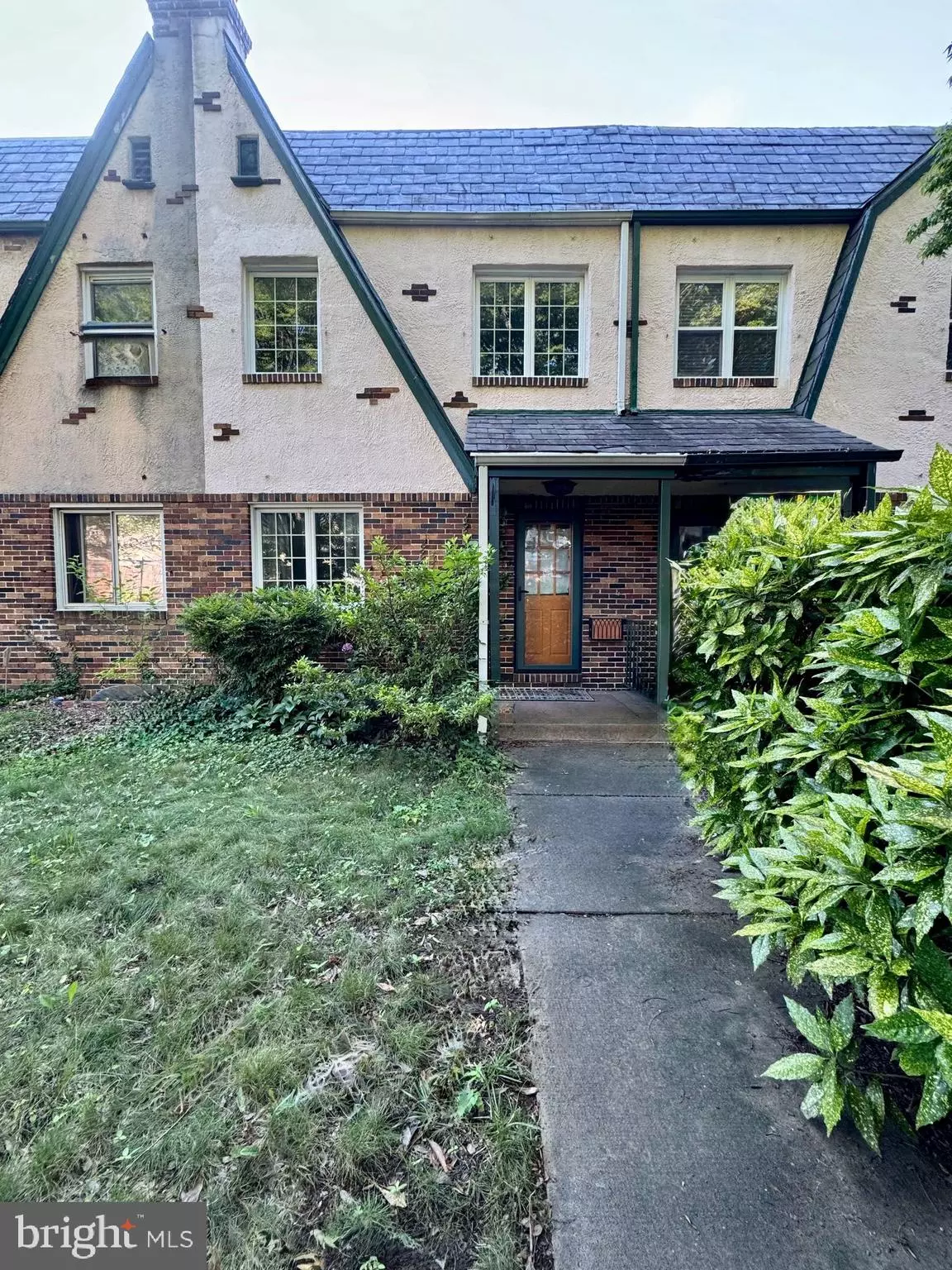 Baltimore, MD 21218,3717 ELKADER RD