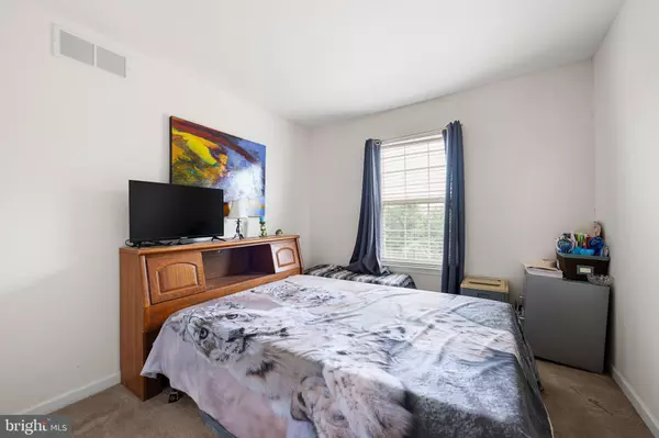 Smyrna, DE 19977,42 SALERNO DR