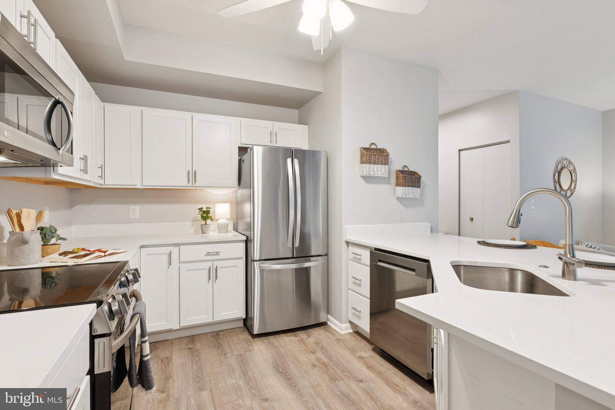 Annapolis, MD 21403,20-E AMBERSTONE CT
