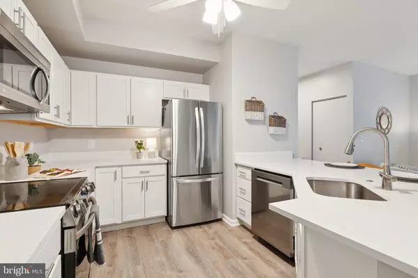 Annapolis, MD 21403,20-E AMBERSTONE CT