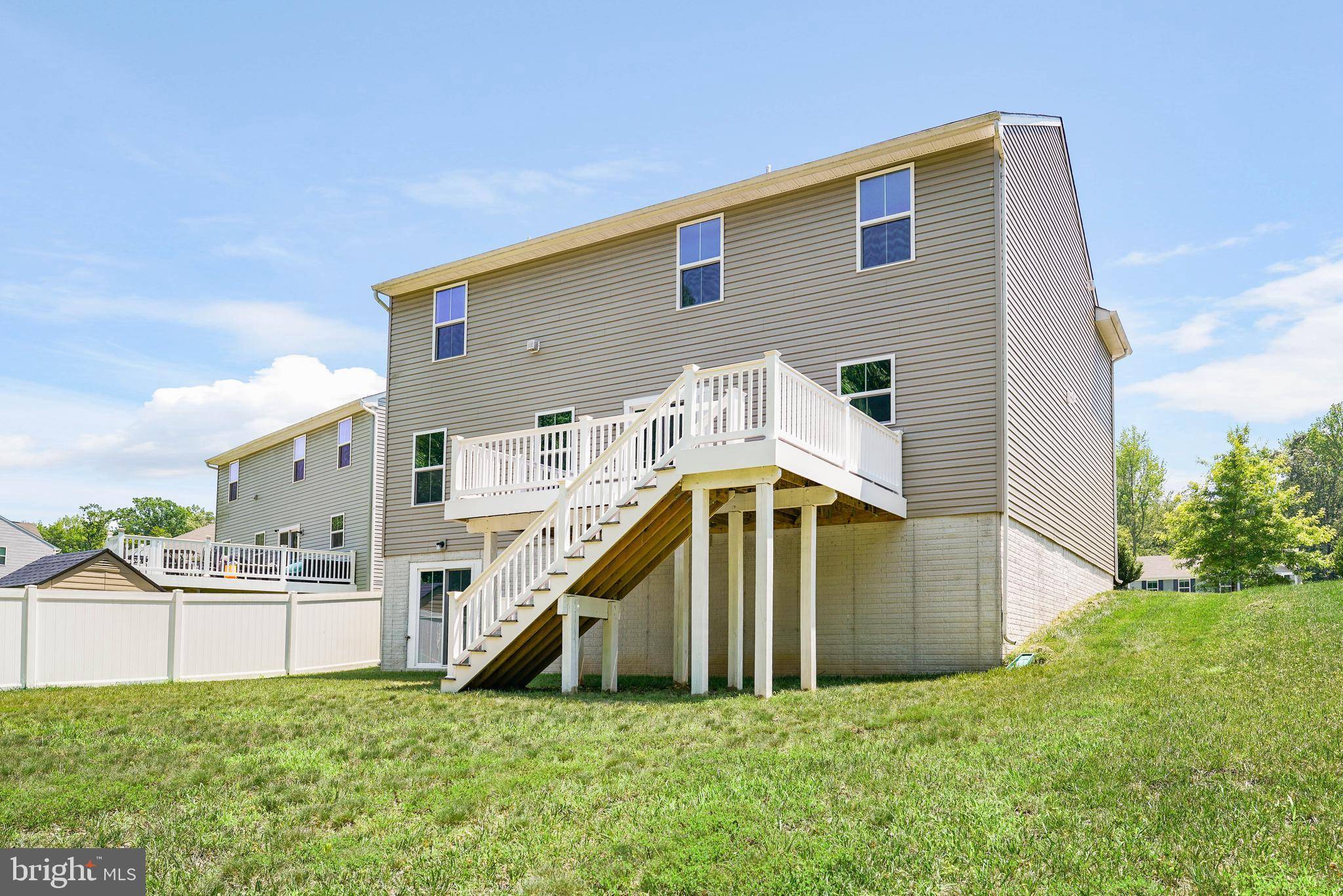 Elkton, MD 21921,15 TILIA DR