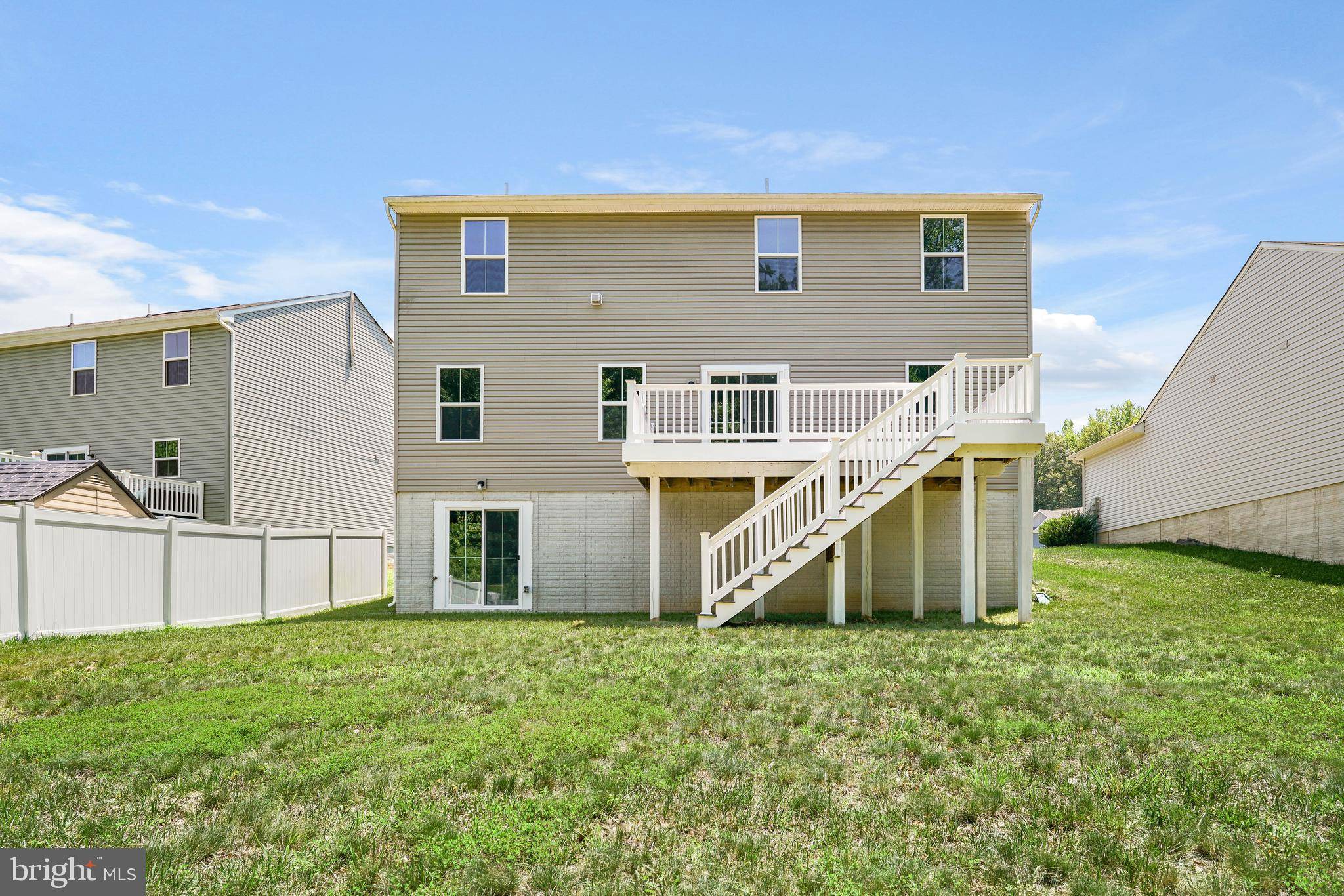 Elkton, MD 21921,15 TILIA DR