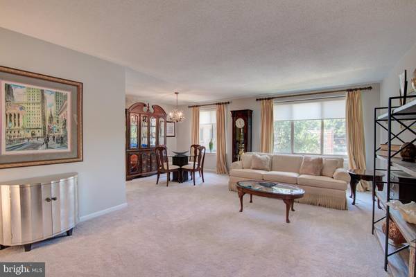 Arlington, VA 22201,3000 SPOUT RUN PKWY PKWY #A303
