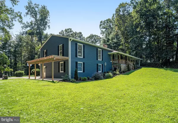The Plains, VA 20198,4258 FEATHERSTONE LN