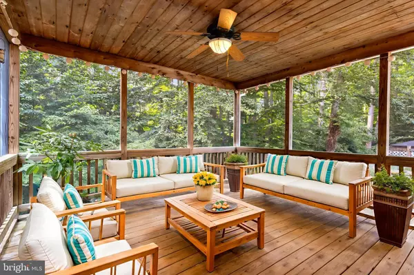 Springfield, VA 22153,8006 ROCKWOOD CT