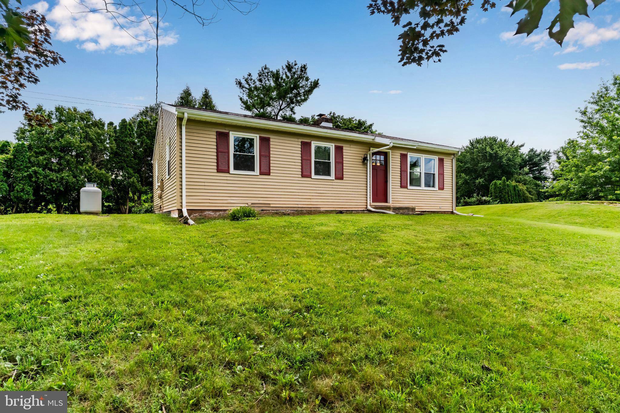 Manchester, PA 17345,95 OLD SCHOOL LN