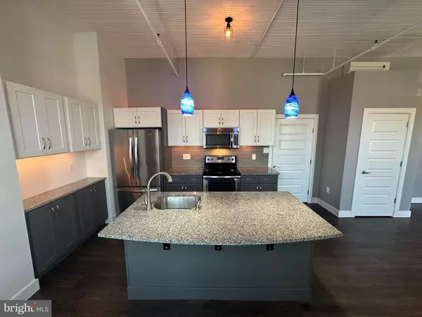 Perkasie, PA 18944,820 W MARKET ST #2A