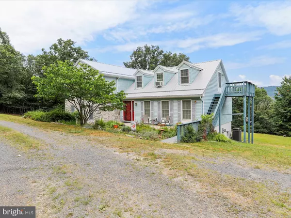 Burlington, WV 26710,395 OAK PARK RD