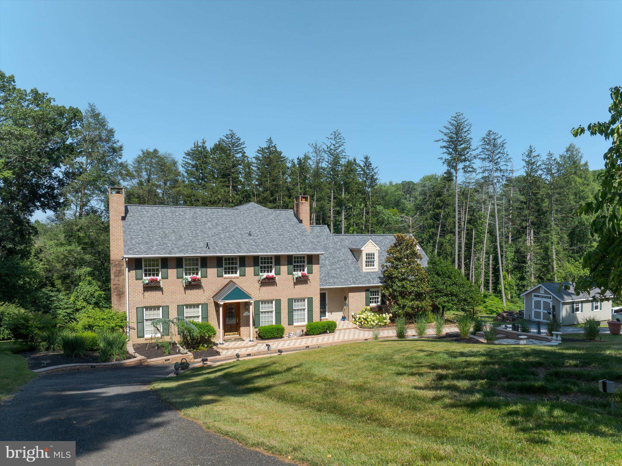146 LOGTOWN RD, Chester Heights, PA 19017