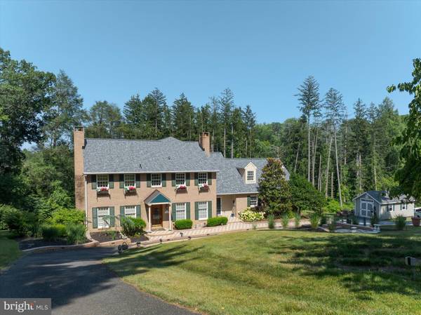 146 LOGTOWN RD, Chester Heights, PA 19017