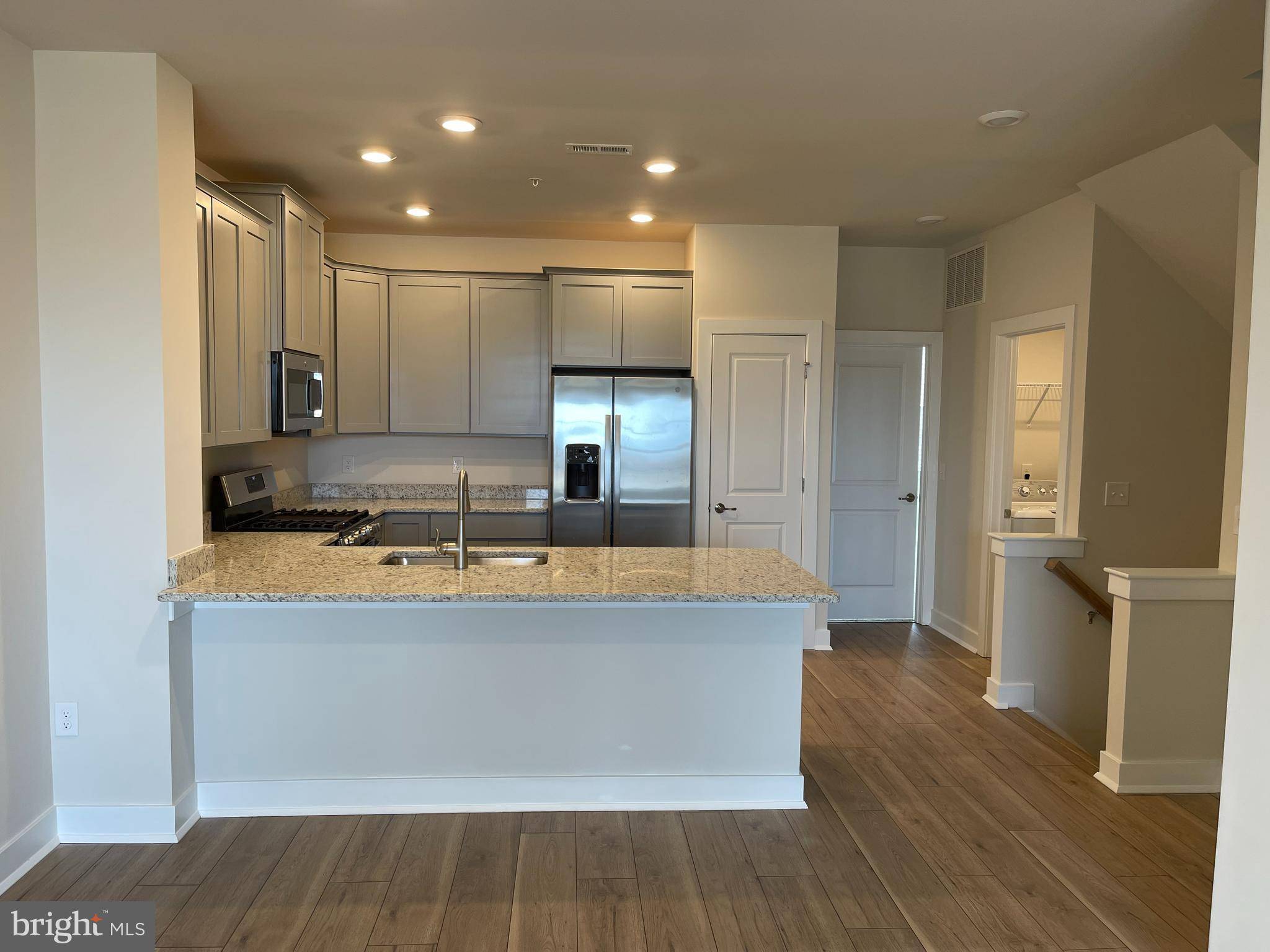 Bensalem, PA 19020,114B KING ST