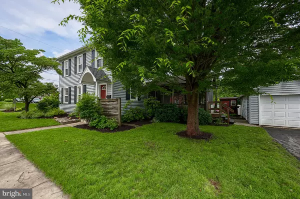 New Holland, PA 17557,47 UNION AVE